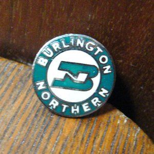 🚉 Burlington Northern Railroad Vintage Lapel Pin